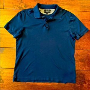 Banana Republic Short-Sleeved Luxury Touch Polo Shirt in Dark Blue Size M EUC